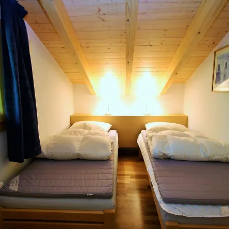 Lovely Chalet With Sauna In Heremence شاليه *